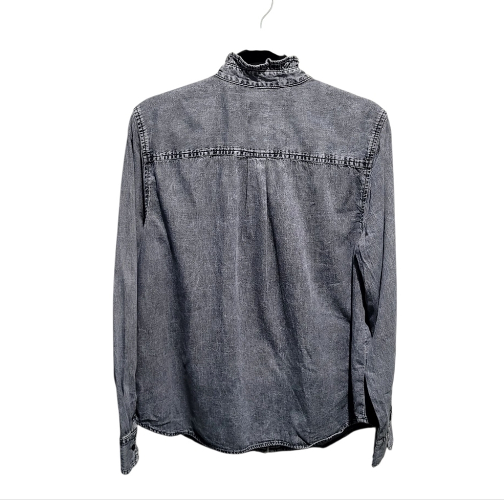 GAP Jeweled Pintuck Denim Button Up Grey Wash Shirt Size Large - Picture 3 of 11